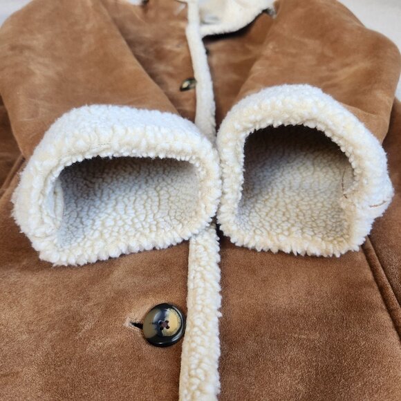 NWOT Faux Suede Sherpa-Lined Long Coat XS fits like a SM - Picture 9 of 11